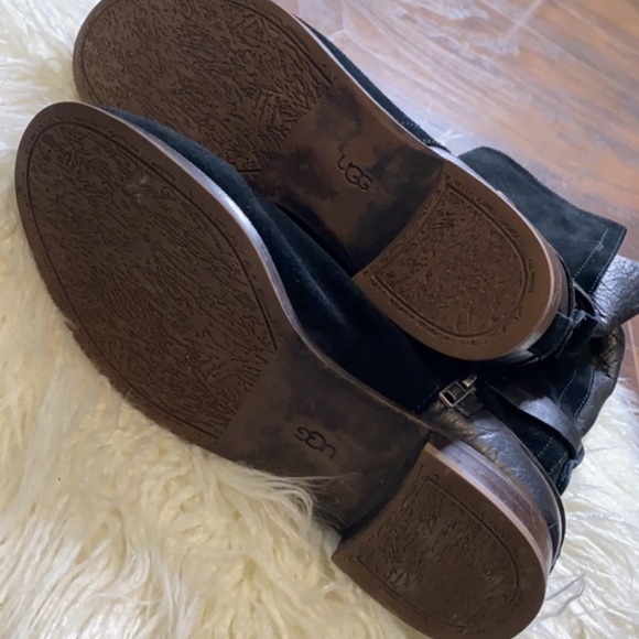 UGG Australia Black Suede/Leather Boots - Picture 8 of 8